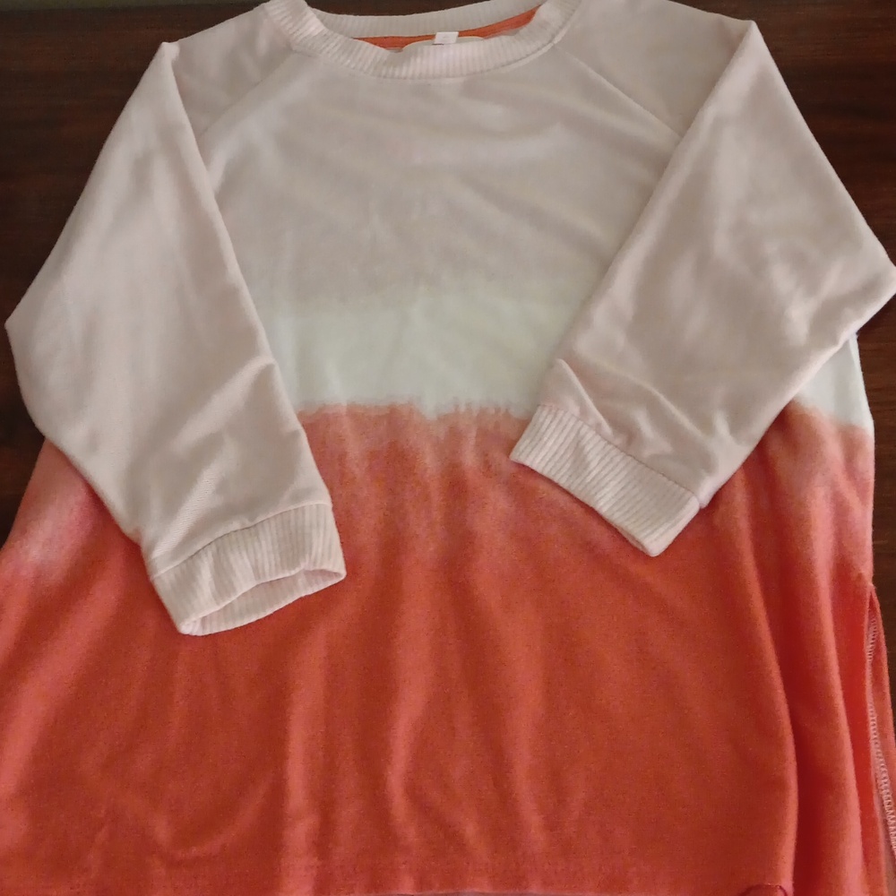Women's sweatshirt